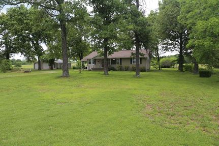 Farm and Ranch in Howell County, Missouri