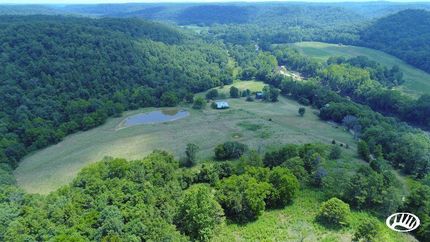 House in Douglas County, Missouri