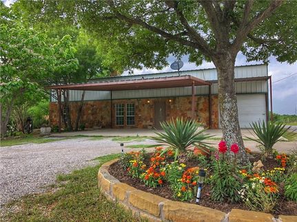 Farm and Ranch in Parker County, Texas
