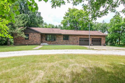 Land in Pike County, Missouri