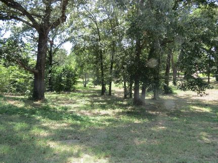 Farm and Ranch in Smith County, Texas