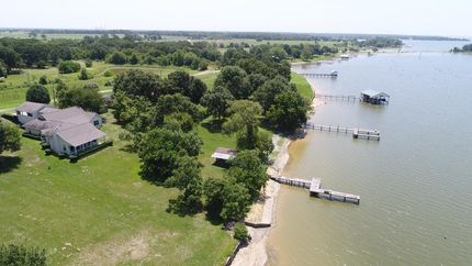 Farm and Ranch in Limestone County, Texas