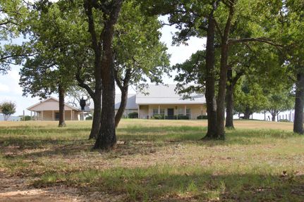 Farm and Ranch in Lee County, Texas