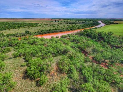 Farm and Ranch in Baylor County, Texas