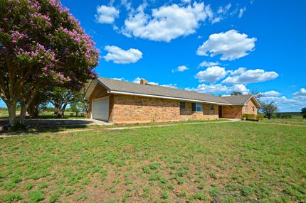 Farm and Ranch in Lampasas County, Texas