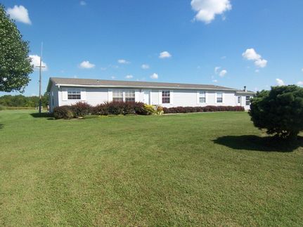 Farm and Ranch in Linn County, Kansas
