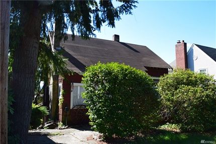 House in Lewis County, Washington