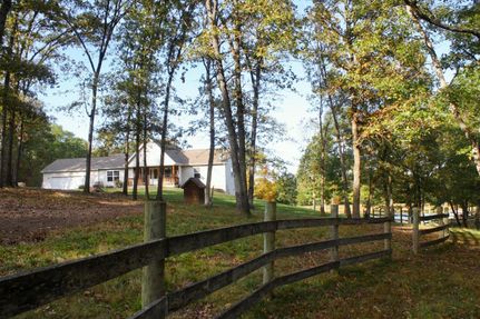 Farm and Ranch in Benton County, Missouri