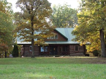 Farm and Ranch in Newton County, Missouri