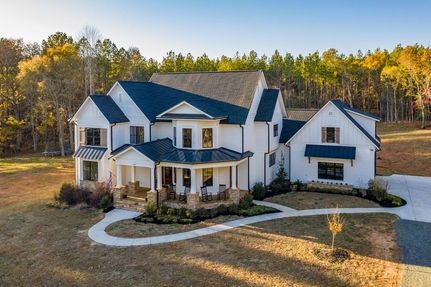 Farm and Ranch in Lancaster County, South Carolina