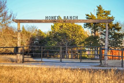 Farm and Ranch in Cooke County, Texas
