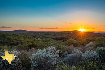 Farm and Ranch in Uvalde County, Texas