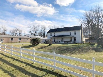 House in Monroe County, Kentucky