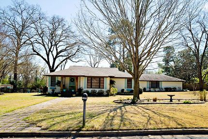 Farm and Ranch in Henderson County, Texas