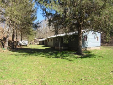 House in Roane County, West Virginia