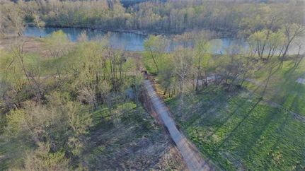 Farm and Ranch in Carter County, Missouri