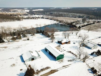 Farm and Ranch in Benton County, Missouri