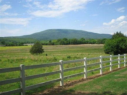 Farm and Ranch in Le Flore County, Oklahoma