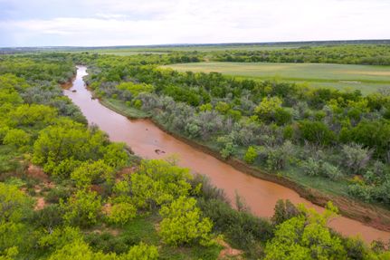 Riverfront Property in Knox County, Texas