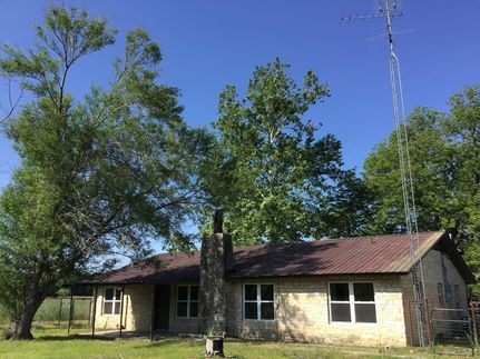 Farm and Ranch in Lampasas County, Texas