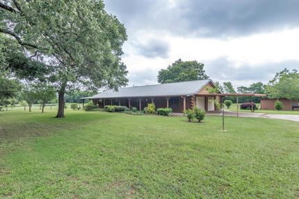 Farm and Ranch in Madison County, Texas