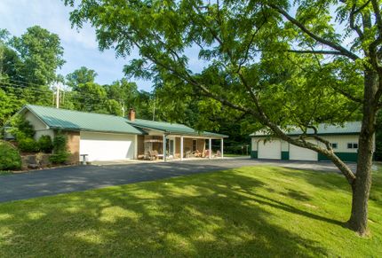Farm and Ranch in Harrison County, Indiana