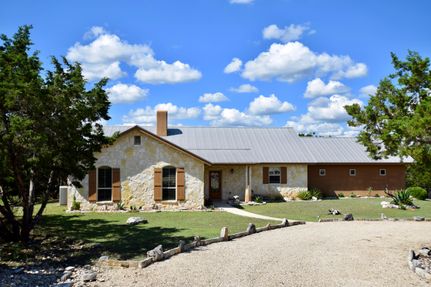 Farm and Ranch in Kerr County, Texas