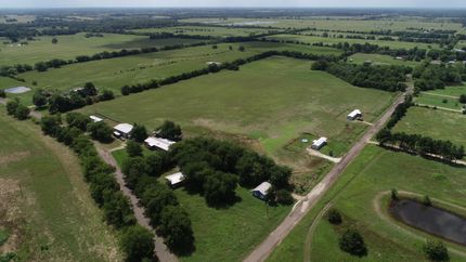 Farm and Ranch in Lamar County, Texas