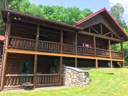 Farm and Ranch in Madison County, New York