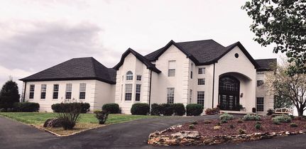 Farm and Ranch in Warren County, Kentucky