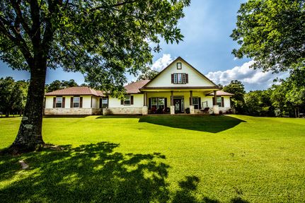 Farm and Ranch in Walker County, Texas