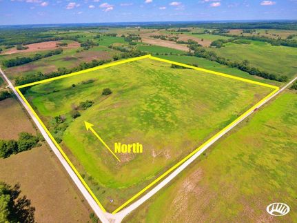 Land in Caldwell County, Missouri