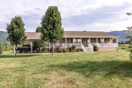 Farm and Ranch in Grainger County, Tennessee