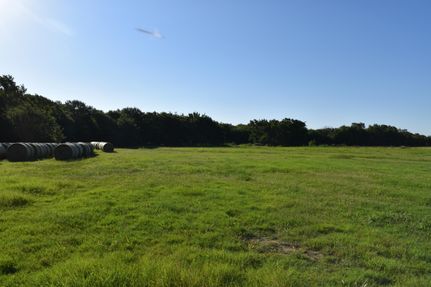 Farm and Ranch in Grayson County, Texas