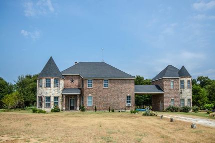 Farm and Ranch in Navarro County, Texas