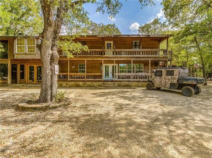 Farm and Ranch in Hill County, Texas