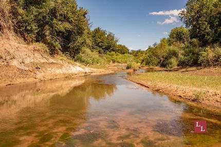 Farm and Ranch in Love County, Oklahoma