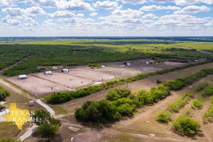 Farm and Ranch in Goliad County, Texas