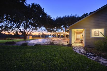 Farm and Ranch in Colorado County, Texas
