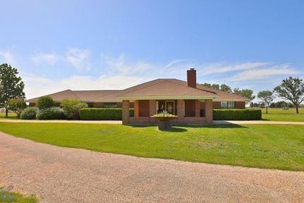 Farm and Ranch in Taylor County, Texas