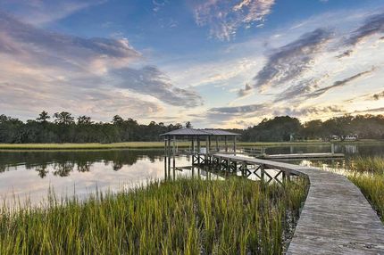 Farm and Ranch in Charleston County, South Carolina