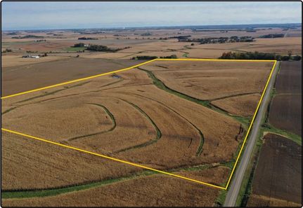 Farm and Ranch in Marshall County, Iowa