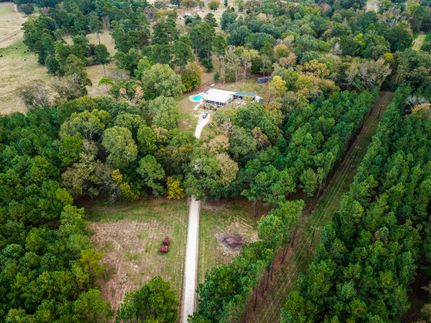 House in Rusk County, Texas