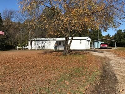 Farm and Ranch in Henry County, Missouri