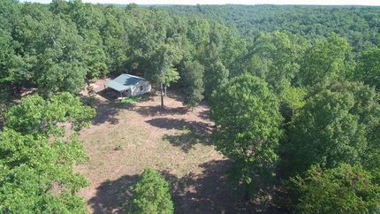 Farm and Ranch in Howell County, Missouri