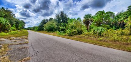 Land in Sarasota County, Florida