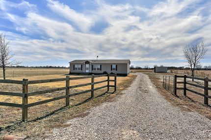 Farm and Ranch in Grayson County, Texas