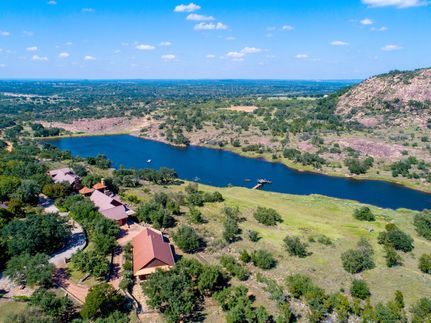 Lakefront Property in Llano County, Texas