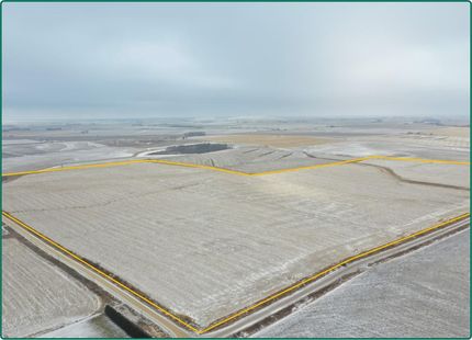 Farm and Ranch in Chickasaw County, Iowa