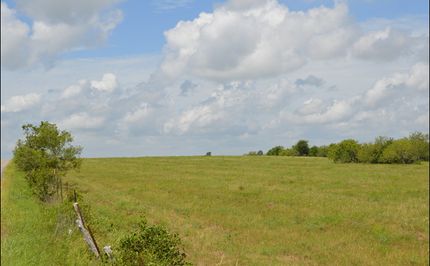 Farm and Ranch in Guadalupe County, Texas